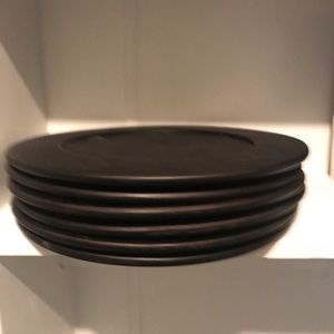 Elegant Black Wood Dinner Plate Set